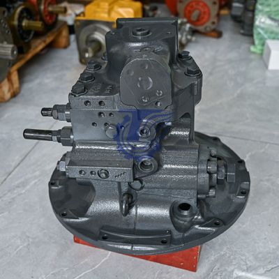 Komatsu 130-7 Bagger Hydraulikpumpe PC130-7 708-1L-21531 7081L21531