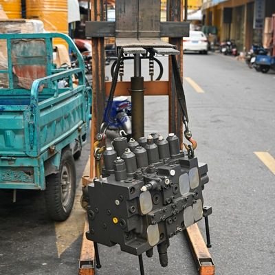 KMX32 14670038 VOE14670038 Für Volvo EC380D Bohrmaschine Hydraulik Steuerventil Reparaturteile