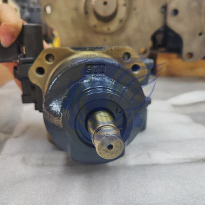 708-7S-00350 708-7S-00352 708-7S-00351 Für den Komatsu-Bulldozer D65EX-15 D65PX-15 Hydraulischer Ventilatormotor