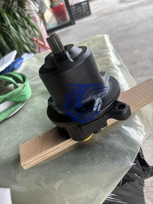 B0440-18001 708-7r-00710 708-7r-01690 Für Kayaba Wa320-5 Wa320-6 Hydraulischer Ventilator Motor Motor;Öl (Ventilatorantrieb) Baggerteile Nachmarkt Original