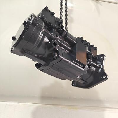 Komatsu PC1100-6 PC1250-7 Hydraulic Main Pump Assembly 708-2L-00522 708-2L-01622 708-2L-00523 Replacement High Pressure Heavy Duty